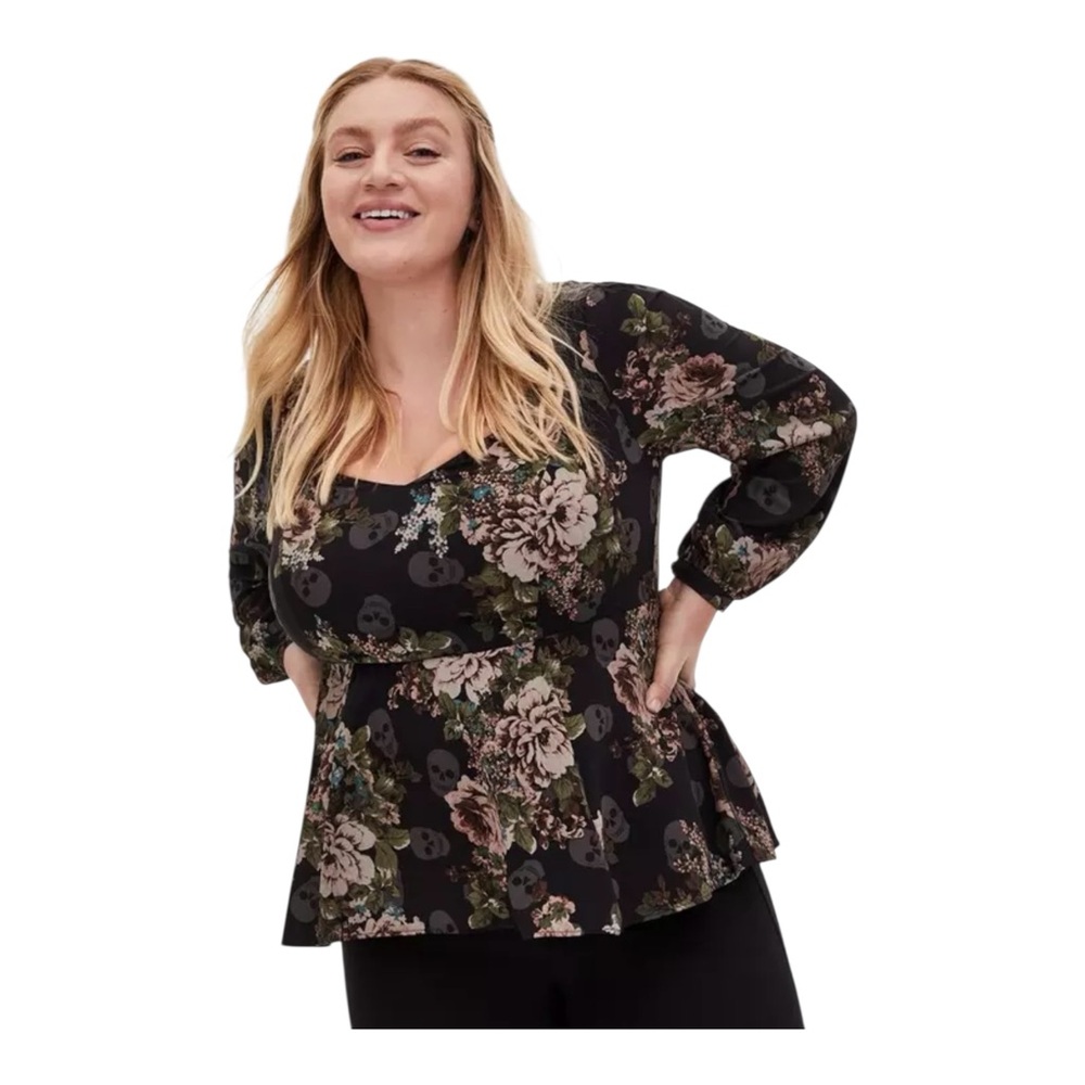 Torrid Size 3 Peplum Crepe Sweetheart Neckline Top Skulls Floral Print Size 3X